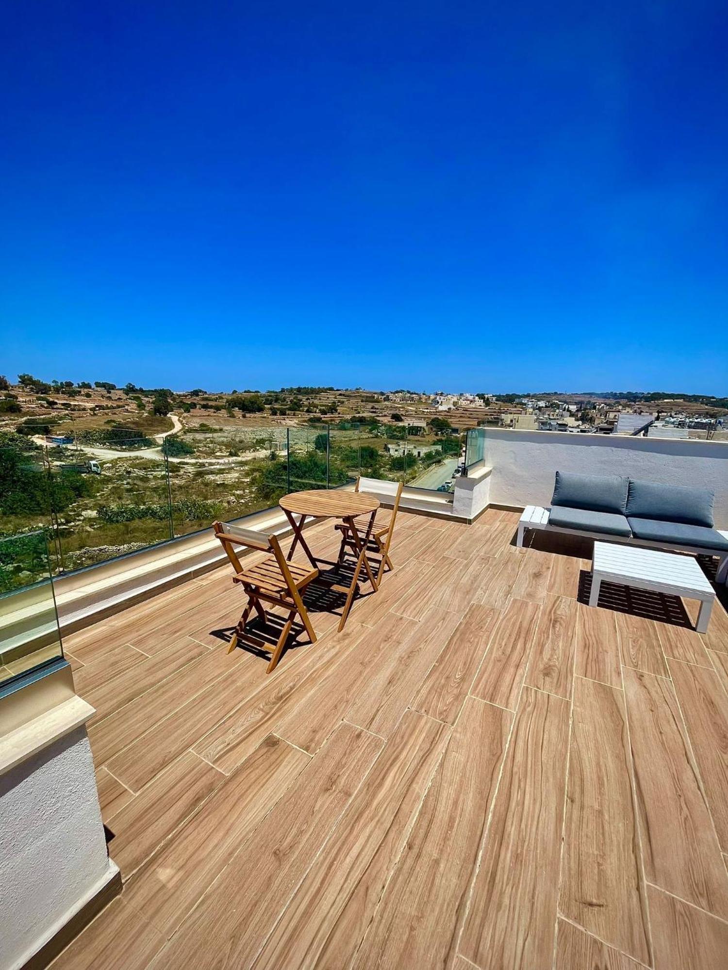Axtart Penthouse With Amazing Views Marsaxlokk